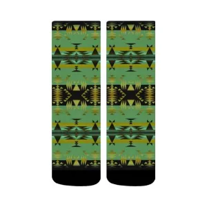 Between the Mountains Sage Crew Socks