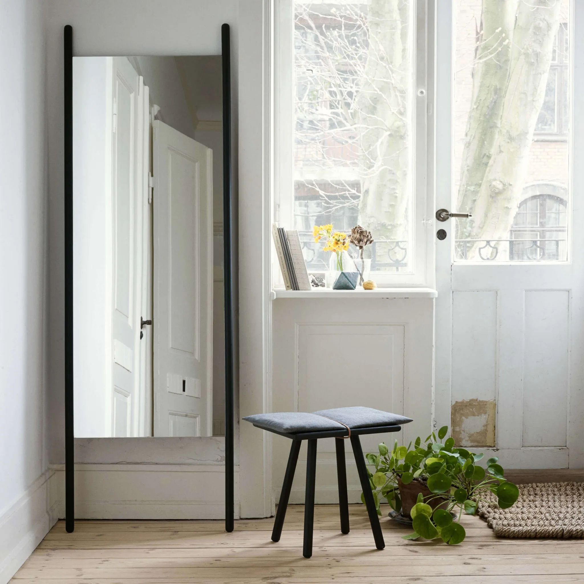 Georg Mirror by Skagerak