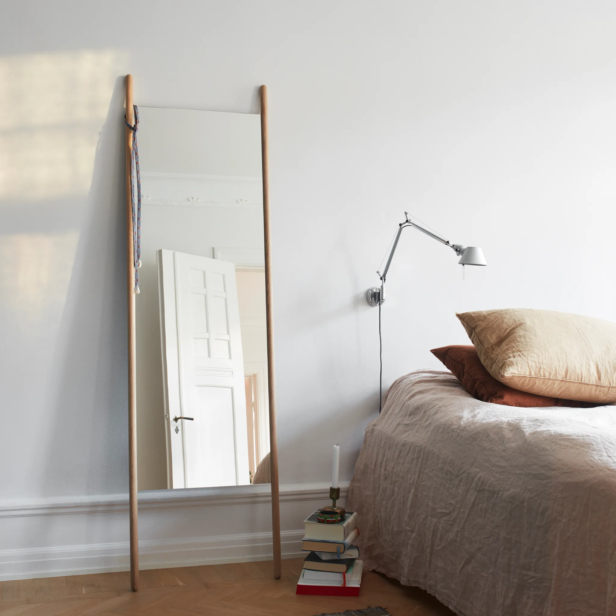 Georg Mirror by Skagerak