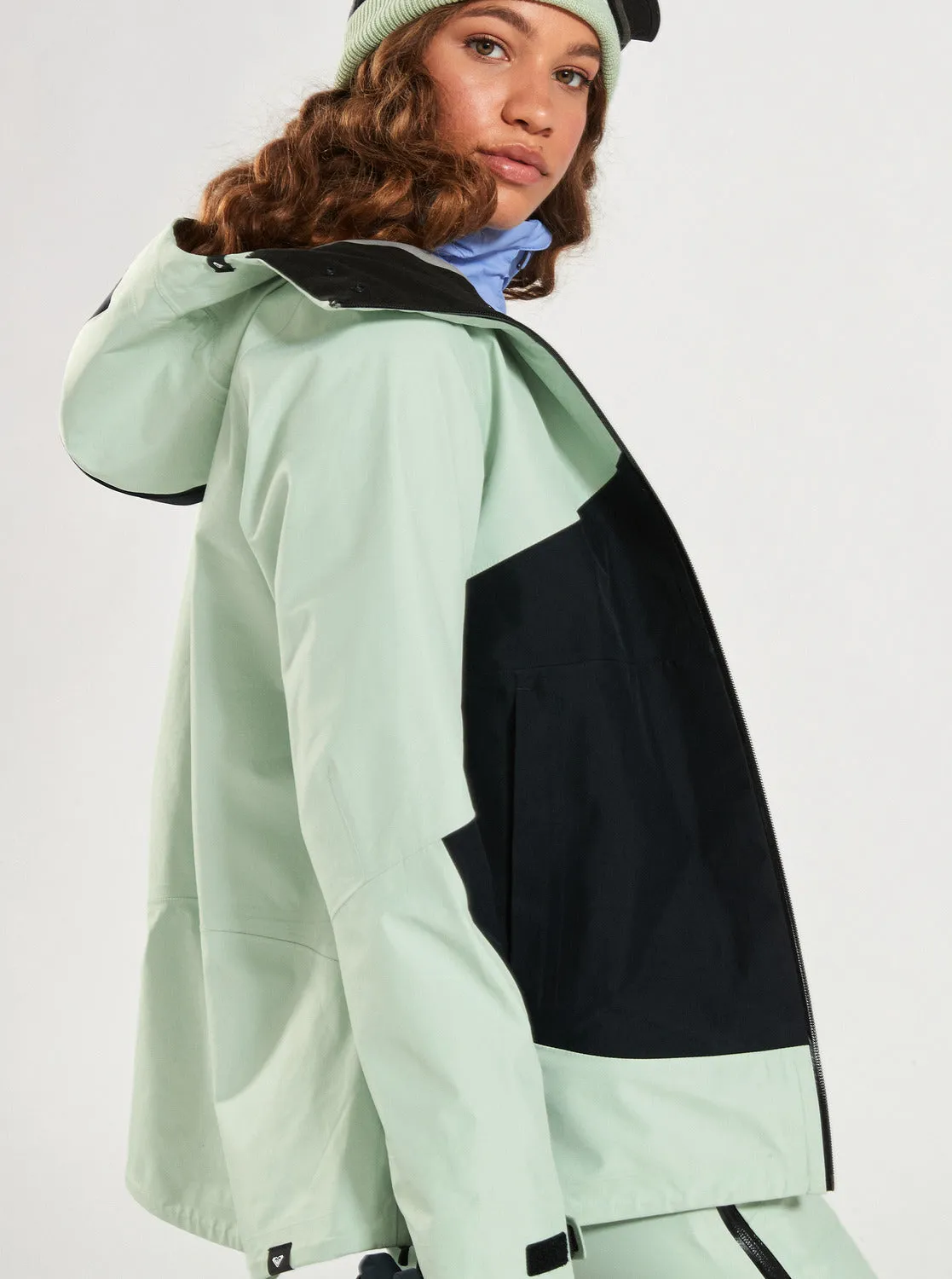 Gore-Tex® Lunalite 3L Technical Snow Jacket - Cameo Green