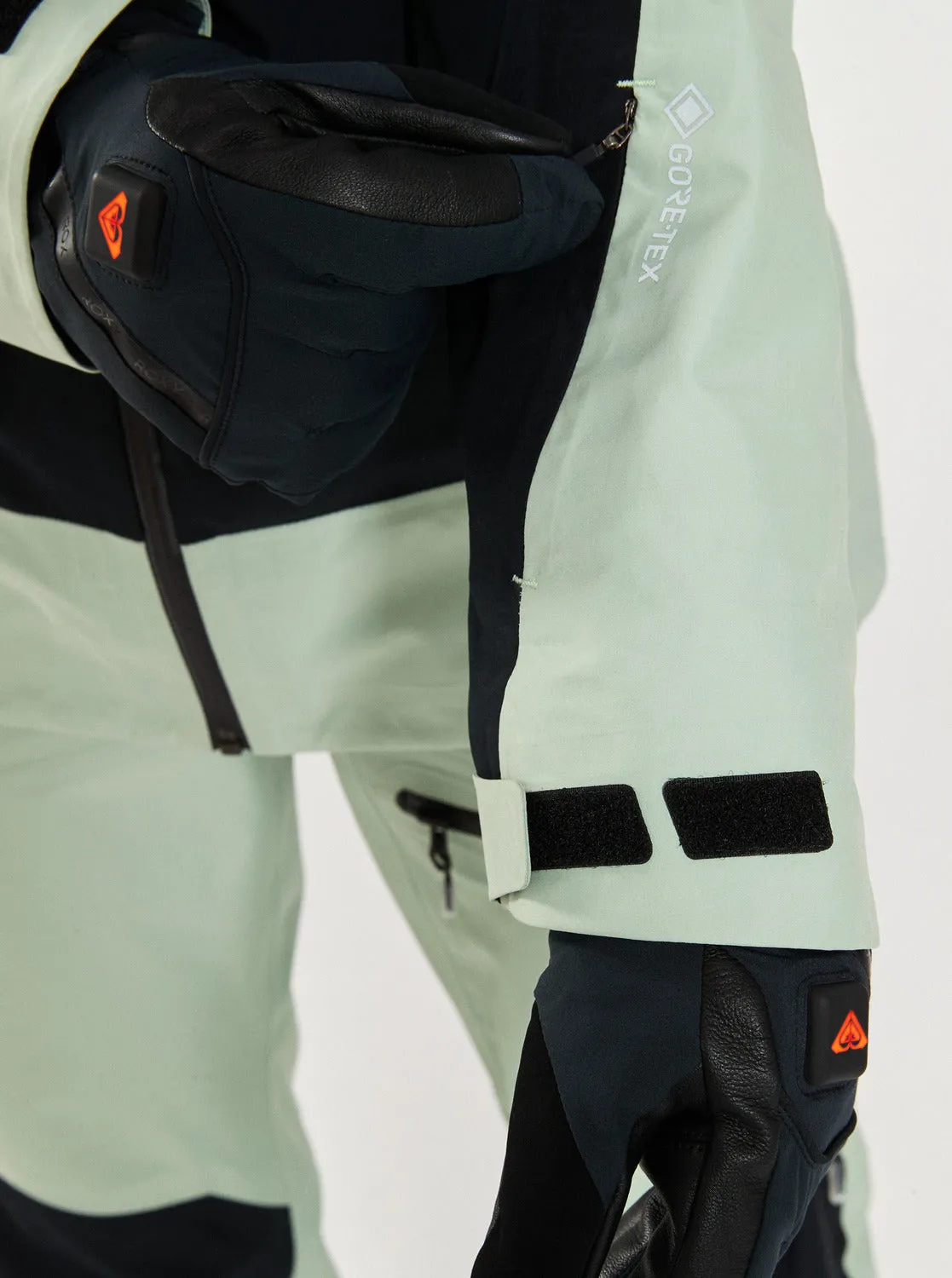 Gore-Tex® Lunalite 3L Technical Snow Jacket - Cameo Green