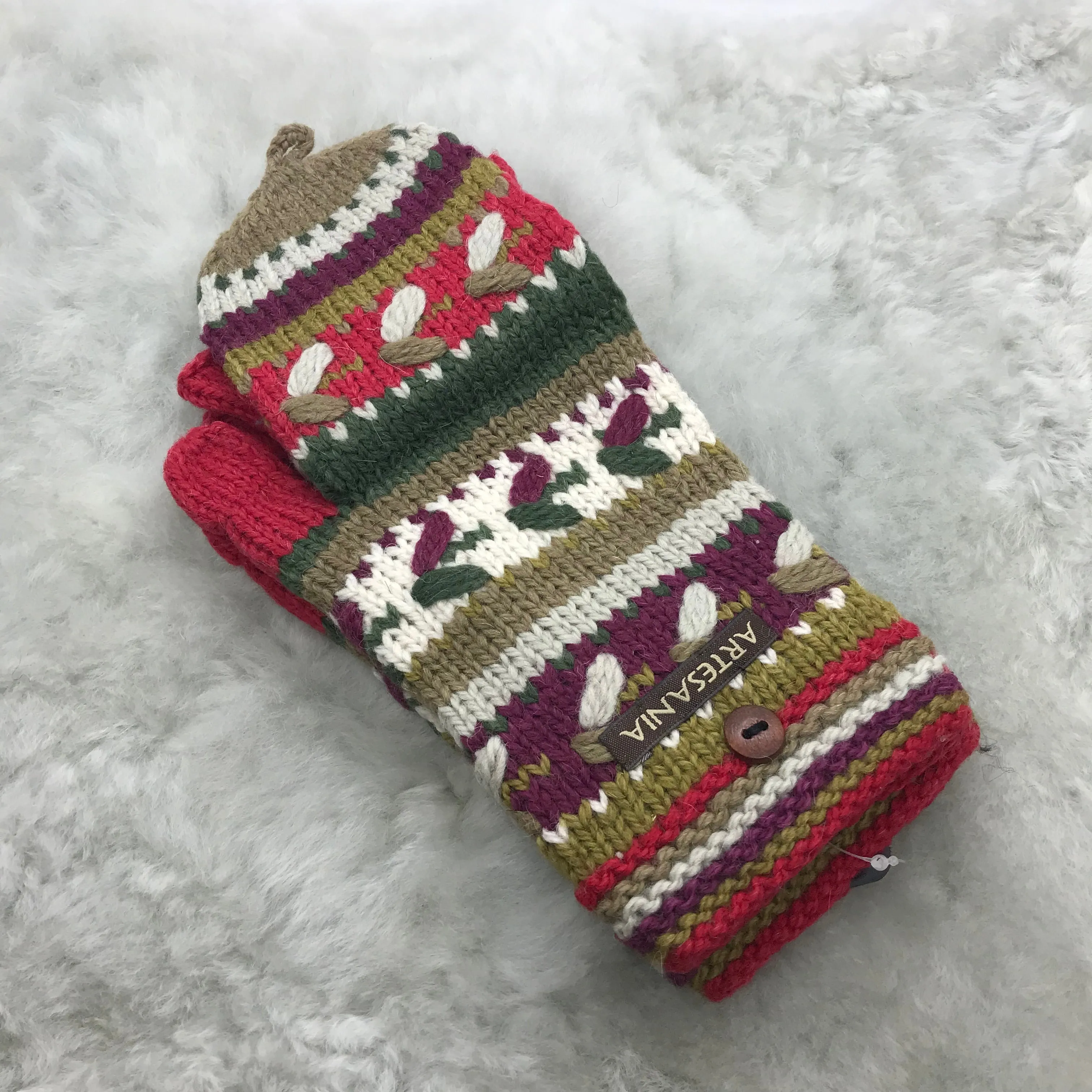 Holly Alpaca Glittens